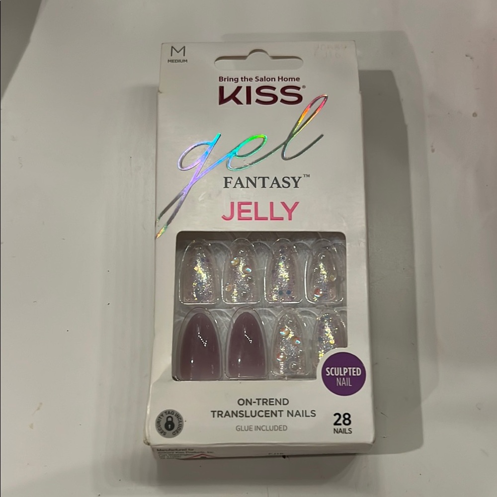 Kiss Press On Nails.